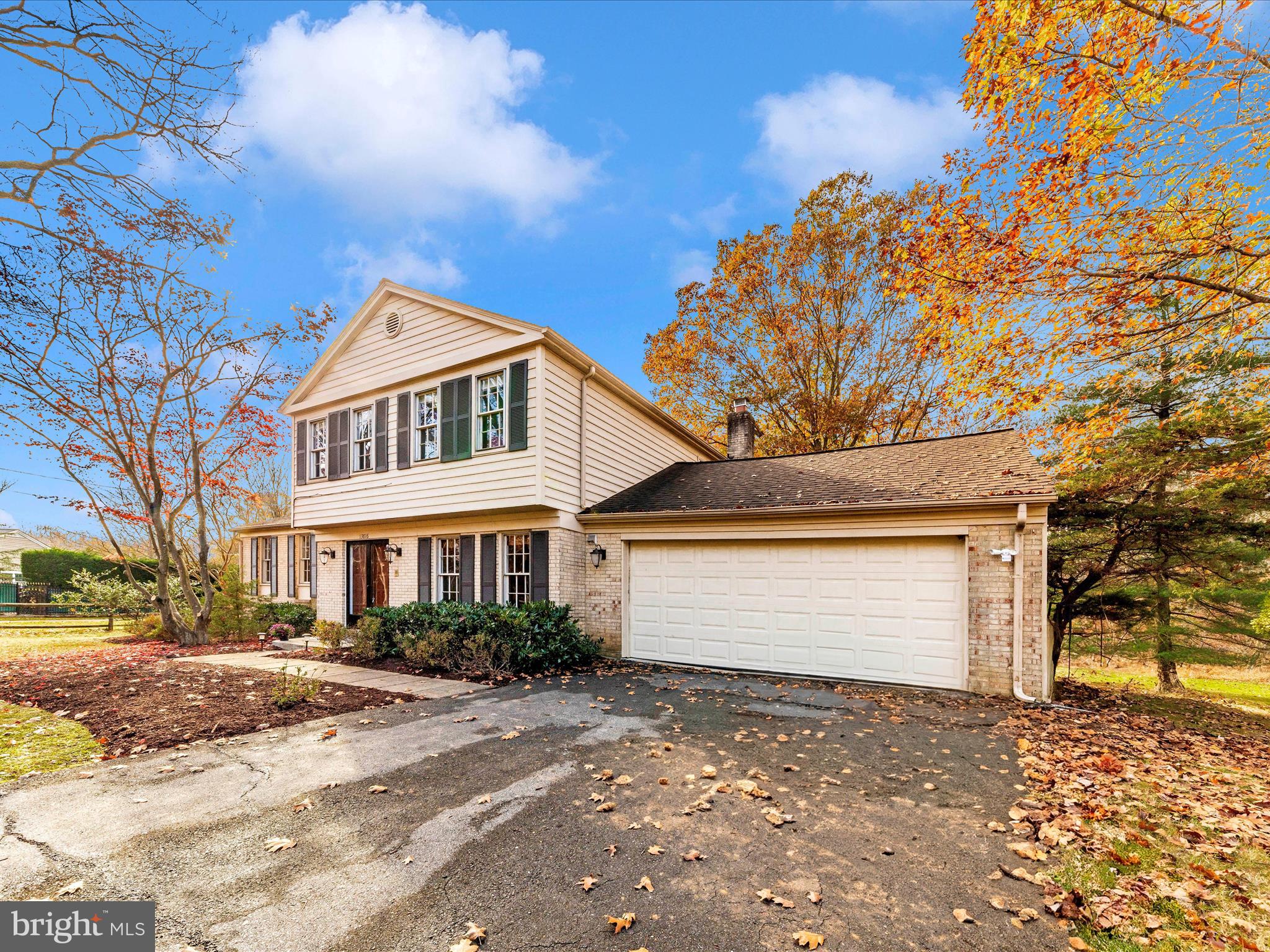 LAYHILL VILLAGE - Residential
