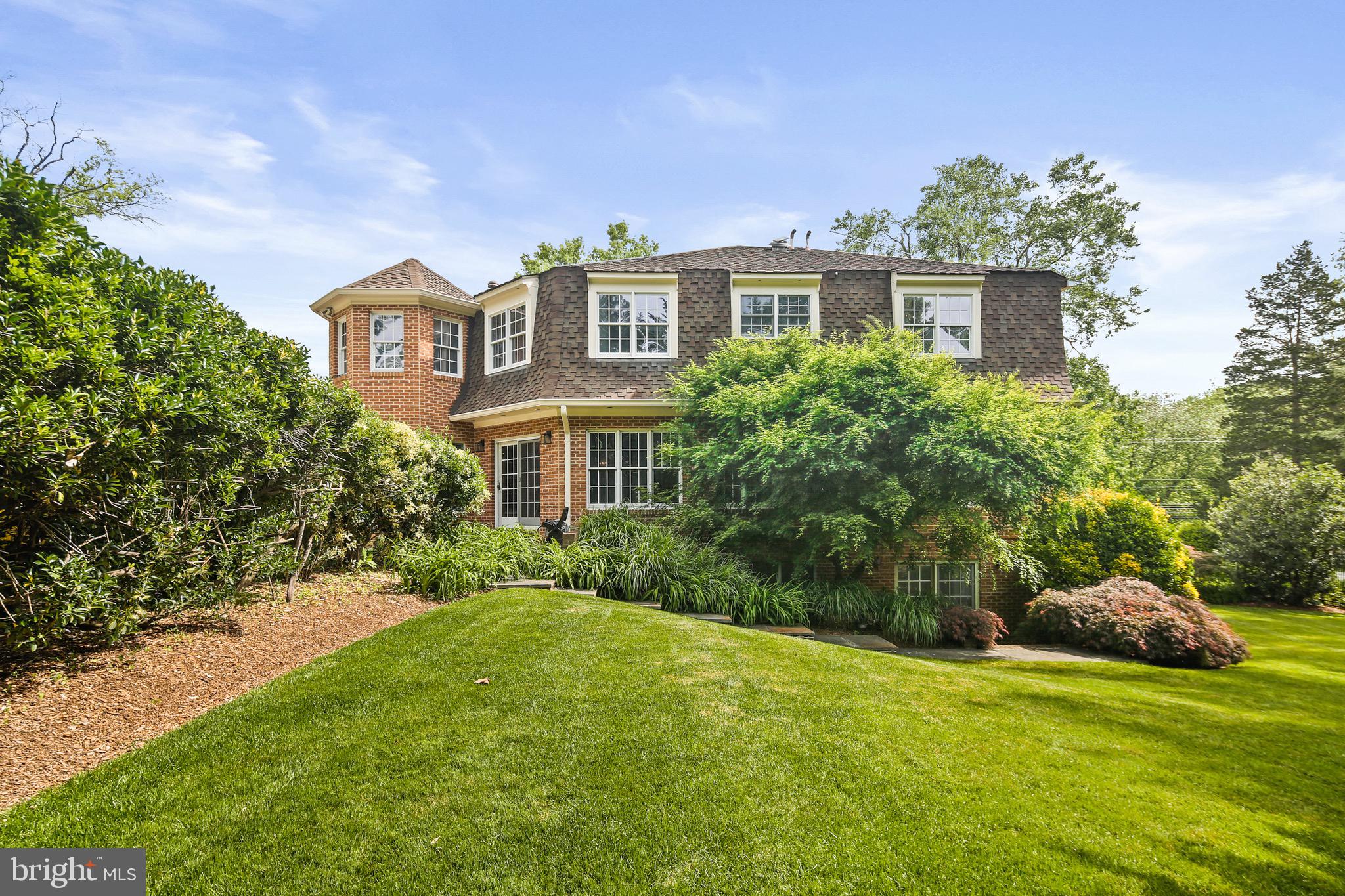 MCAULEY PARK - Residential