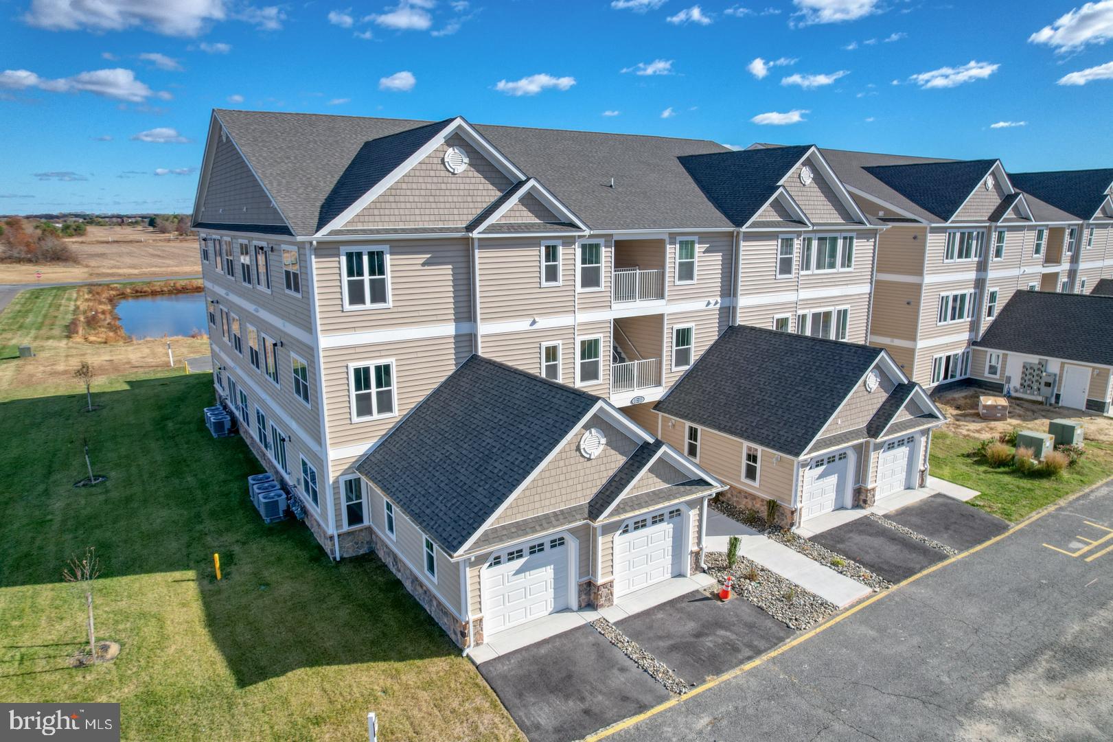 HEARTHSTONE MANOR - Residential