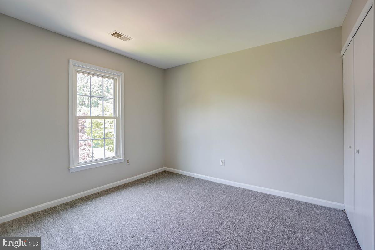 FERNSHIRE FARMS - Residential