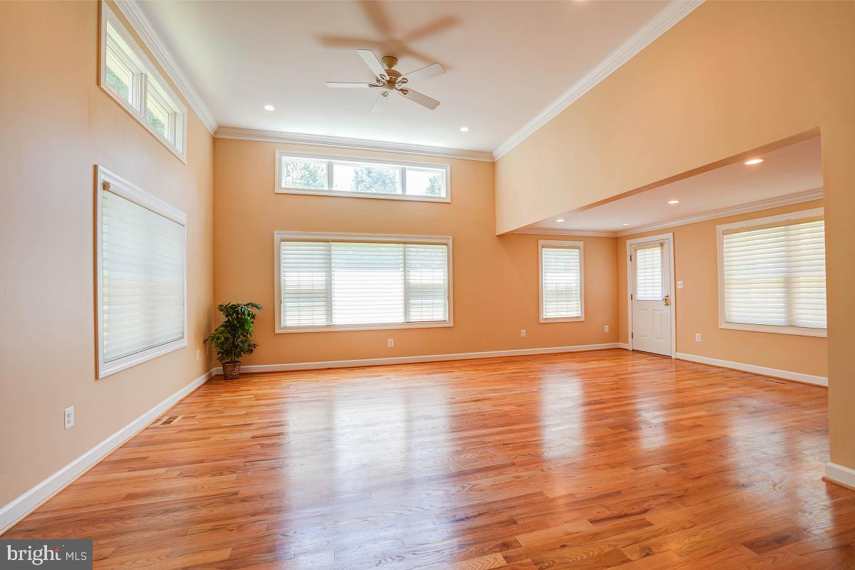 FERNSHIRE FARMS - Residential