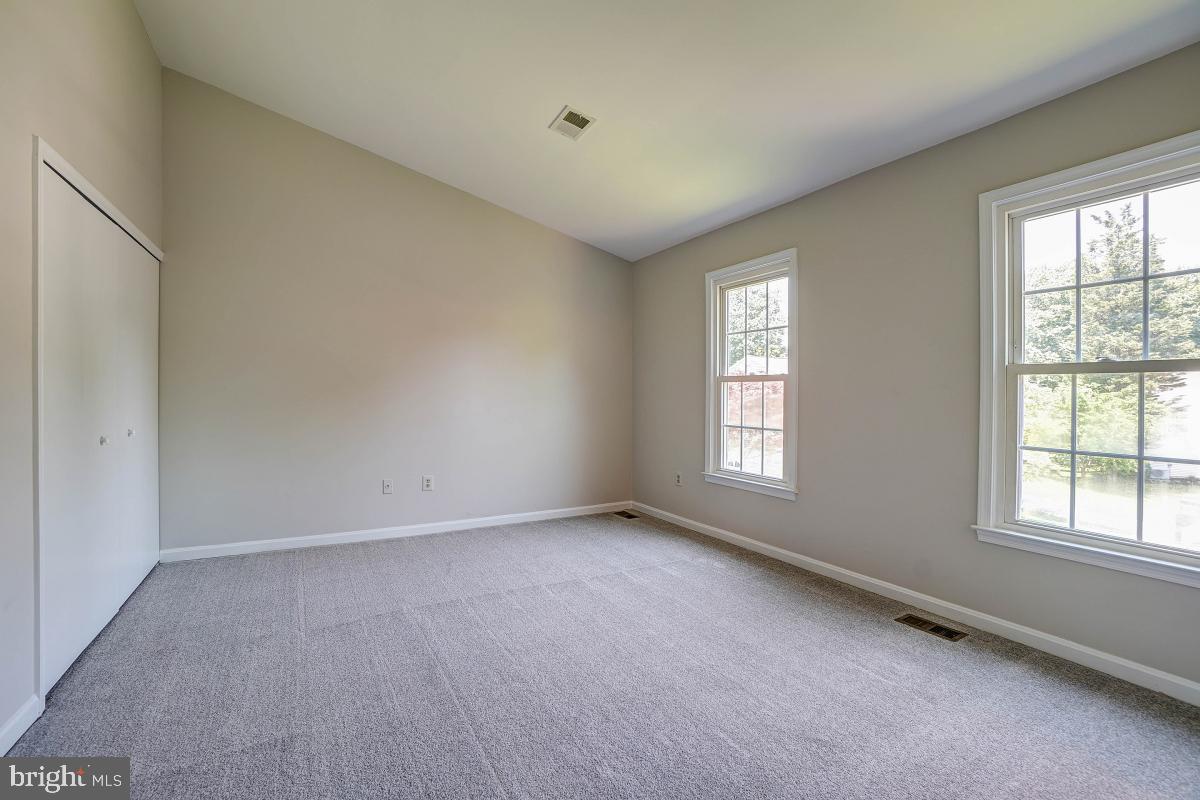FERNSHIRE FARMS - Residential