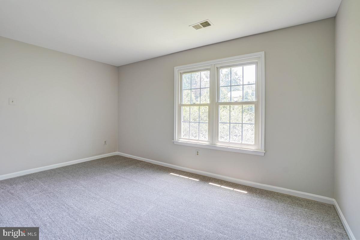 FERNSHIRE FARMS - Residential