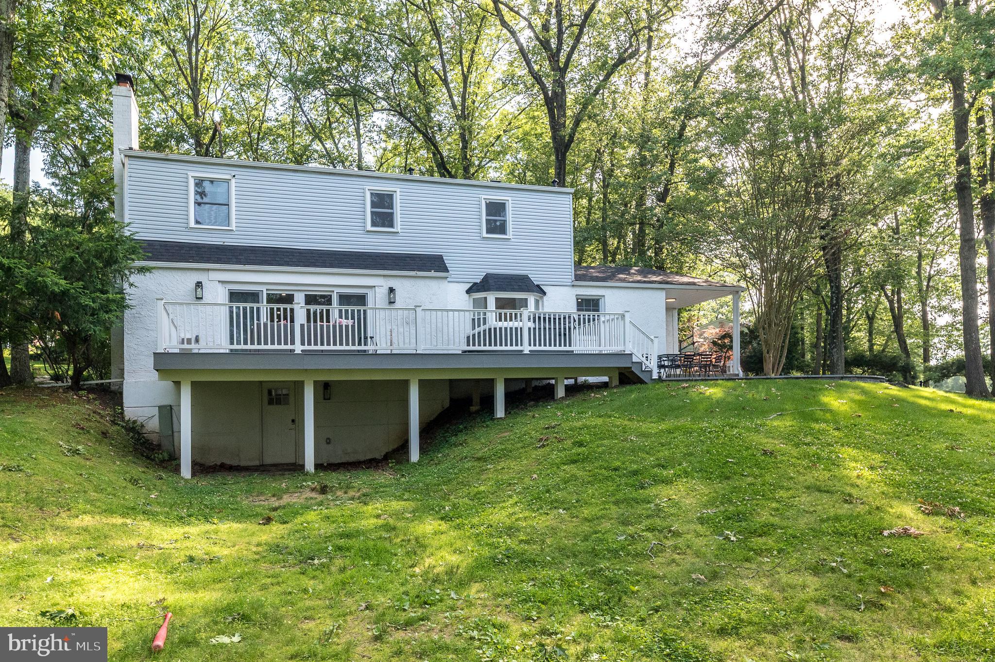 LAFAYETTE HILL - Residential