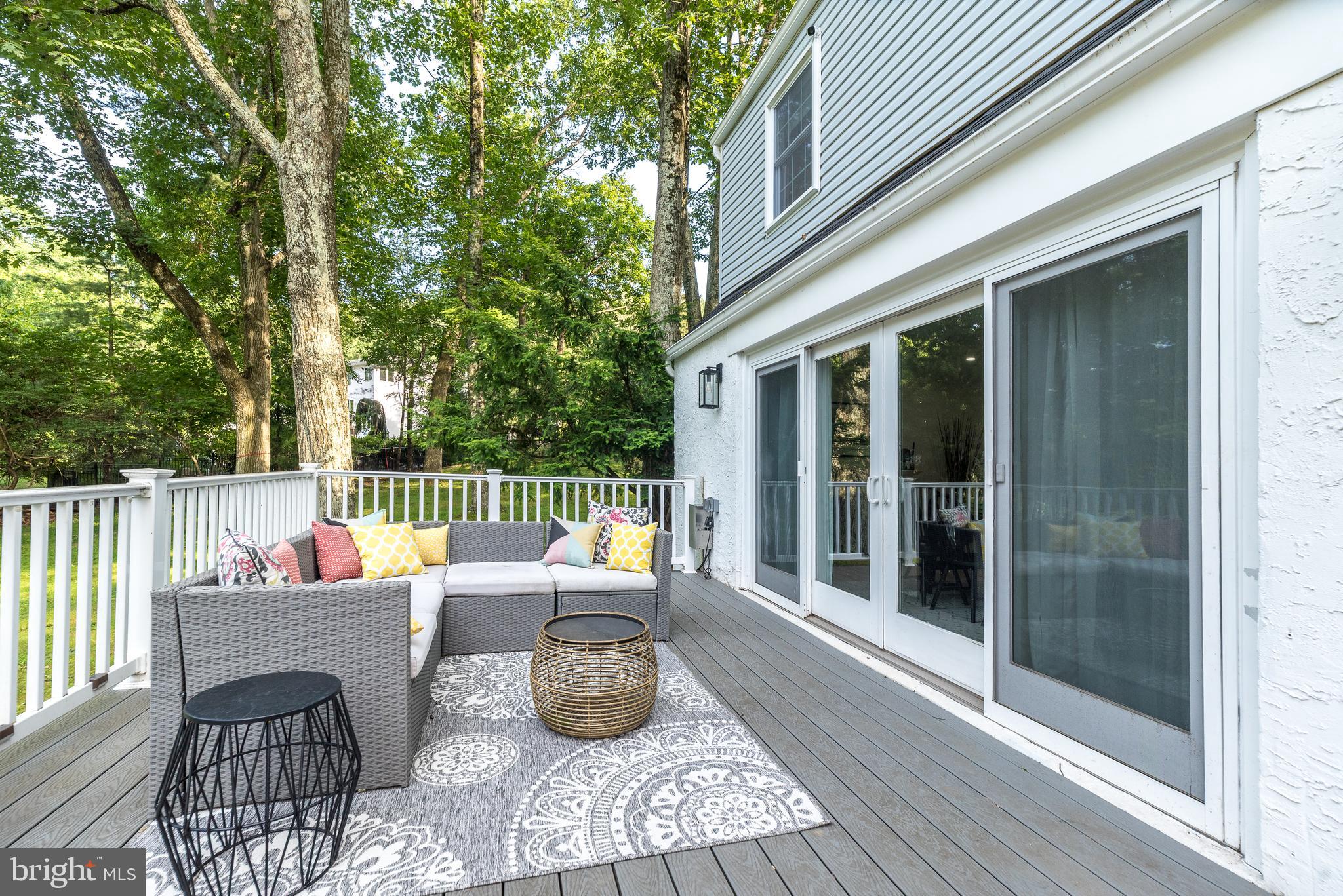LAFAYETTE HILL - Residential