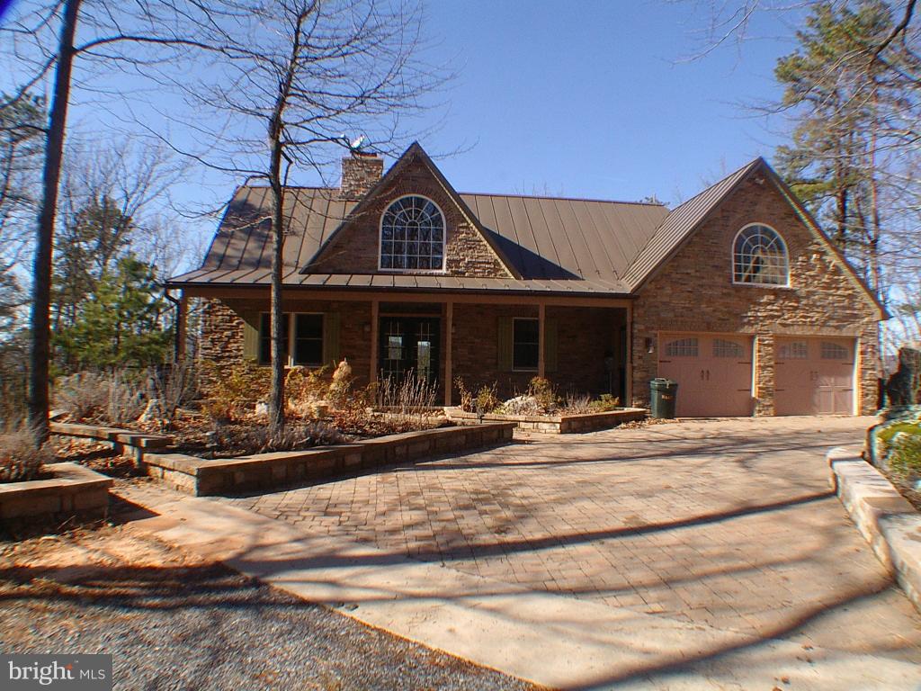RITTERS HIDDEN VALLEY - Residential