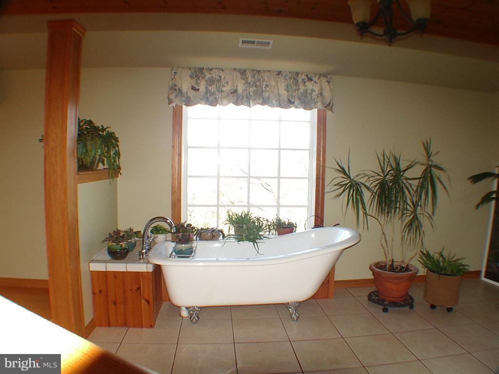 RITTERS HIDDEN VALLEY - Residential