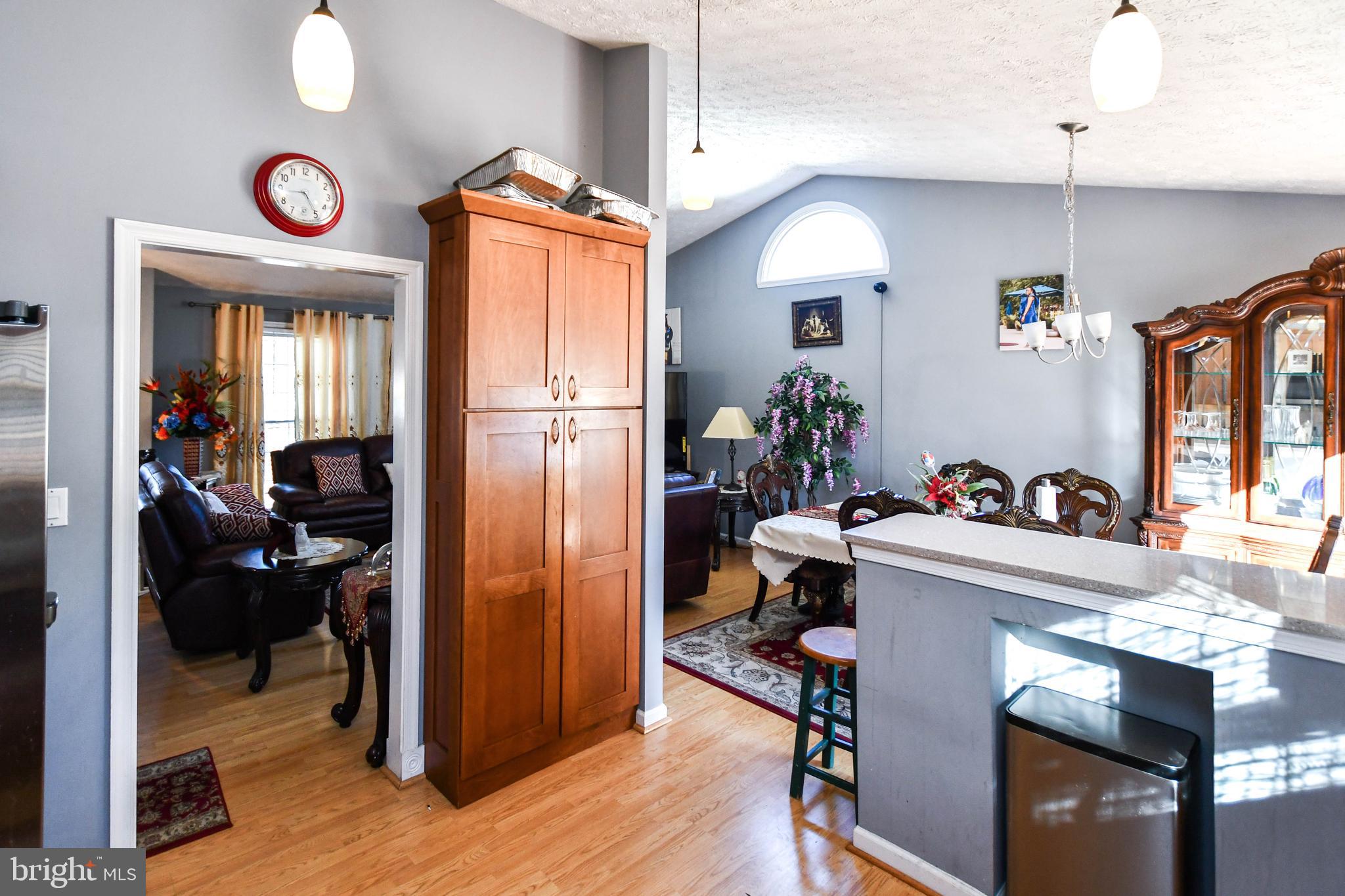 KINGS WOODS - Residential