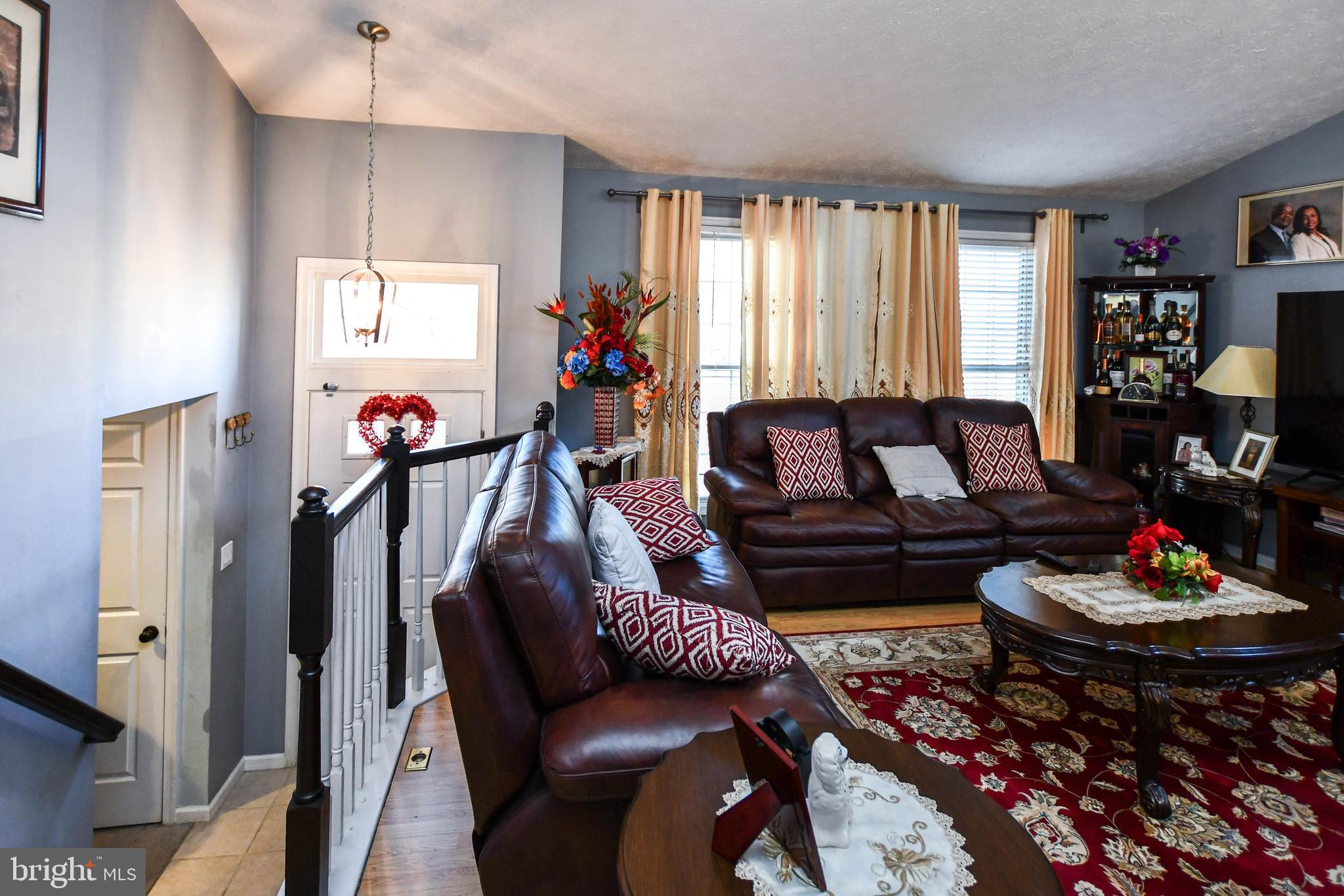 KINGS WOODS - Residential