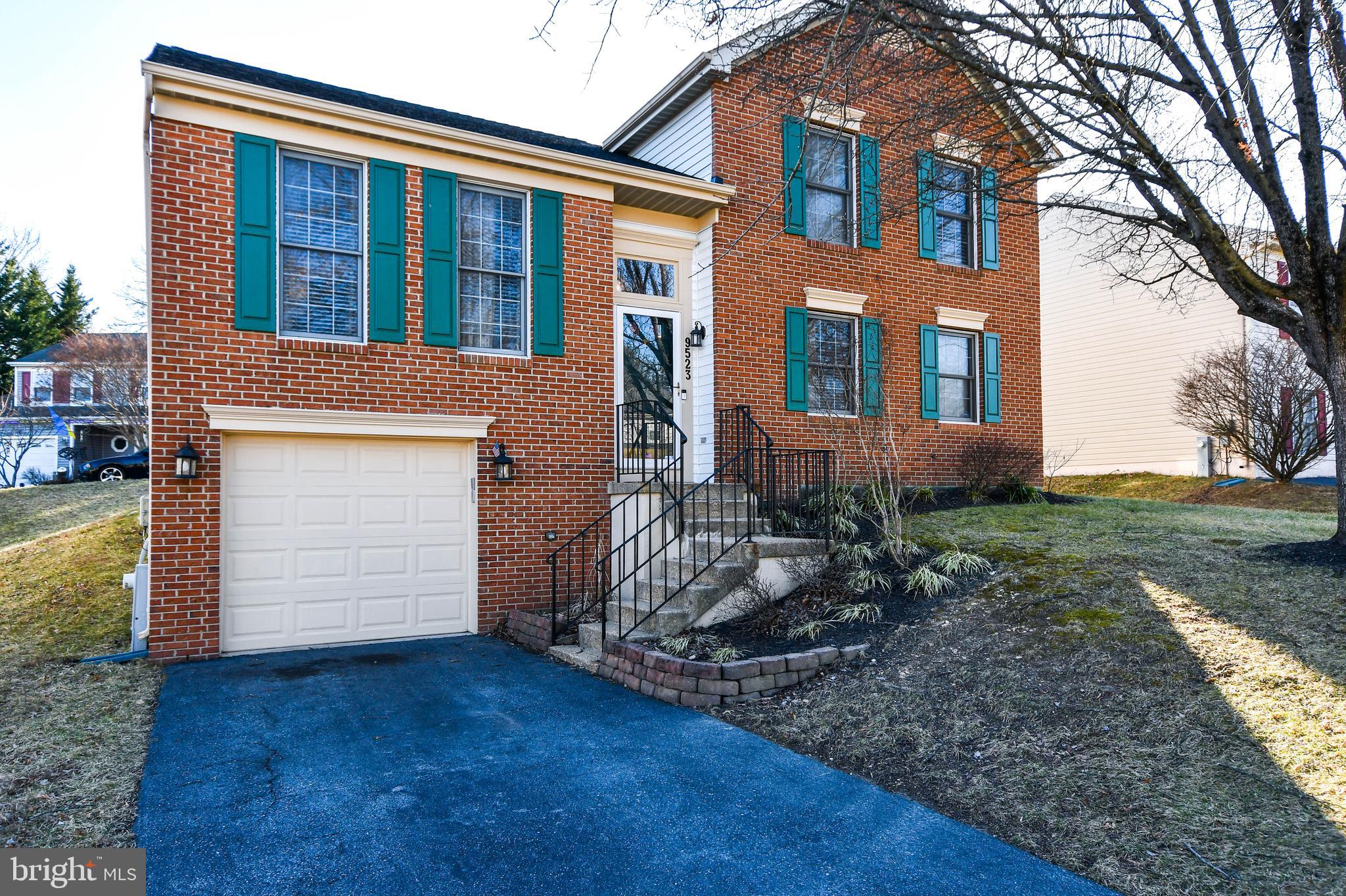 KINGS WOODS - Residential