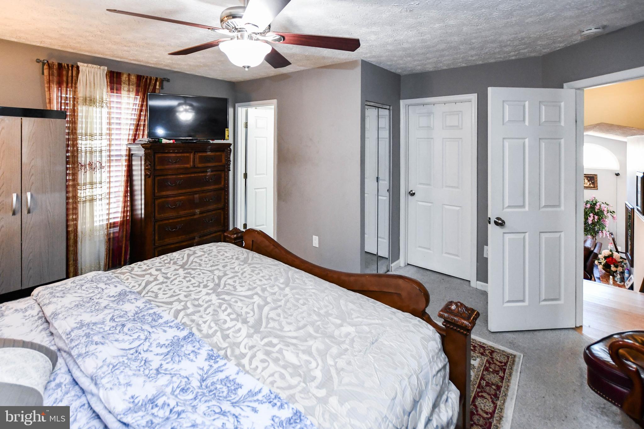 KINGS WOODS - Residential