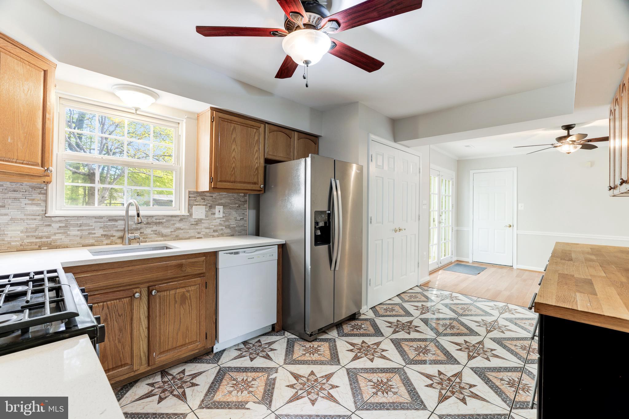 RIDGEDALE - Residential Lease