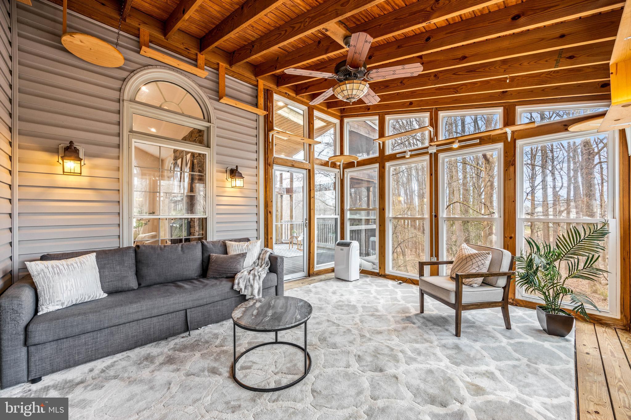 LAYHILL VIEW - Residential