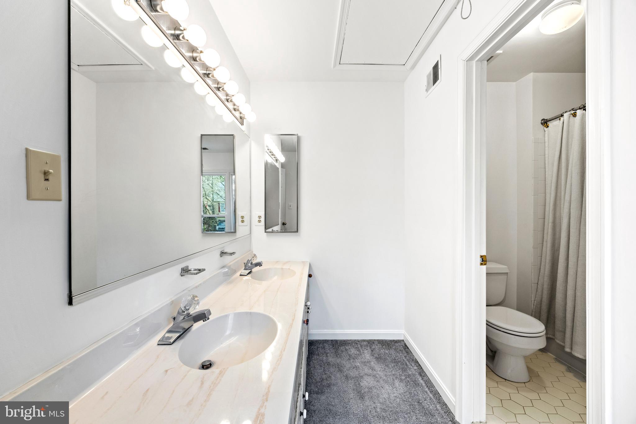 LAYHILL VIEW - Residential