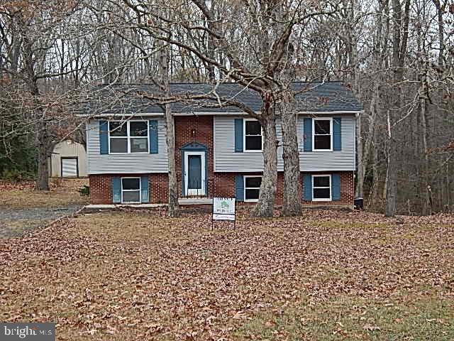 Come check out this split foyer style home offering 4 beds and 1 bath. Partially finished basement ready to be completed. All on a  1.4 acre lot +/- with shed /garage.  Wont last! FREDDIE MAC FIRST LOOK INITIATIVE THROUGH 1/5/2025