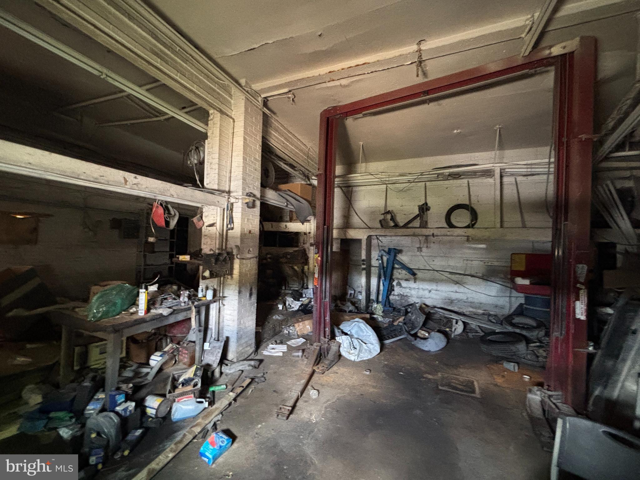 IRVINGTON - Commercial Sale