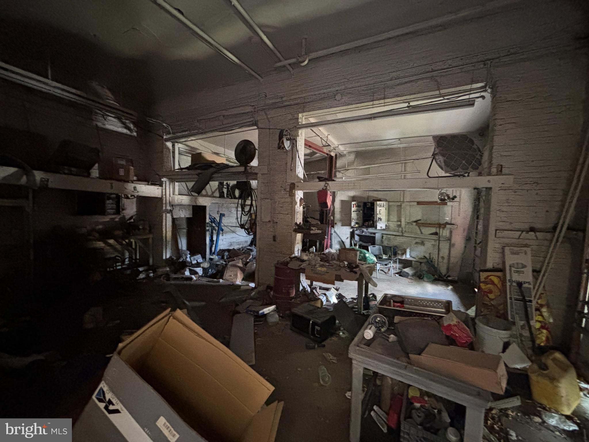 IRVINGTON - Commercial Sale