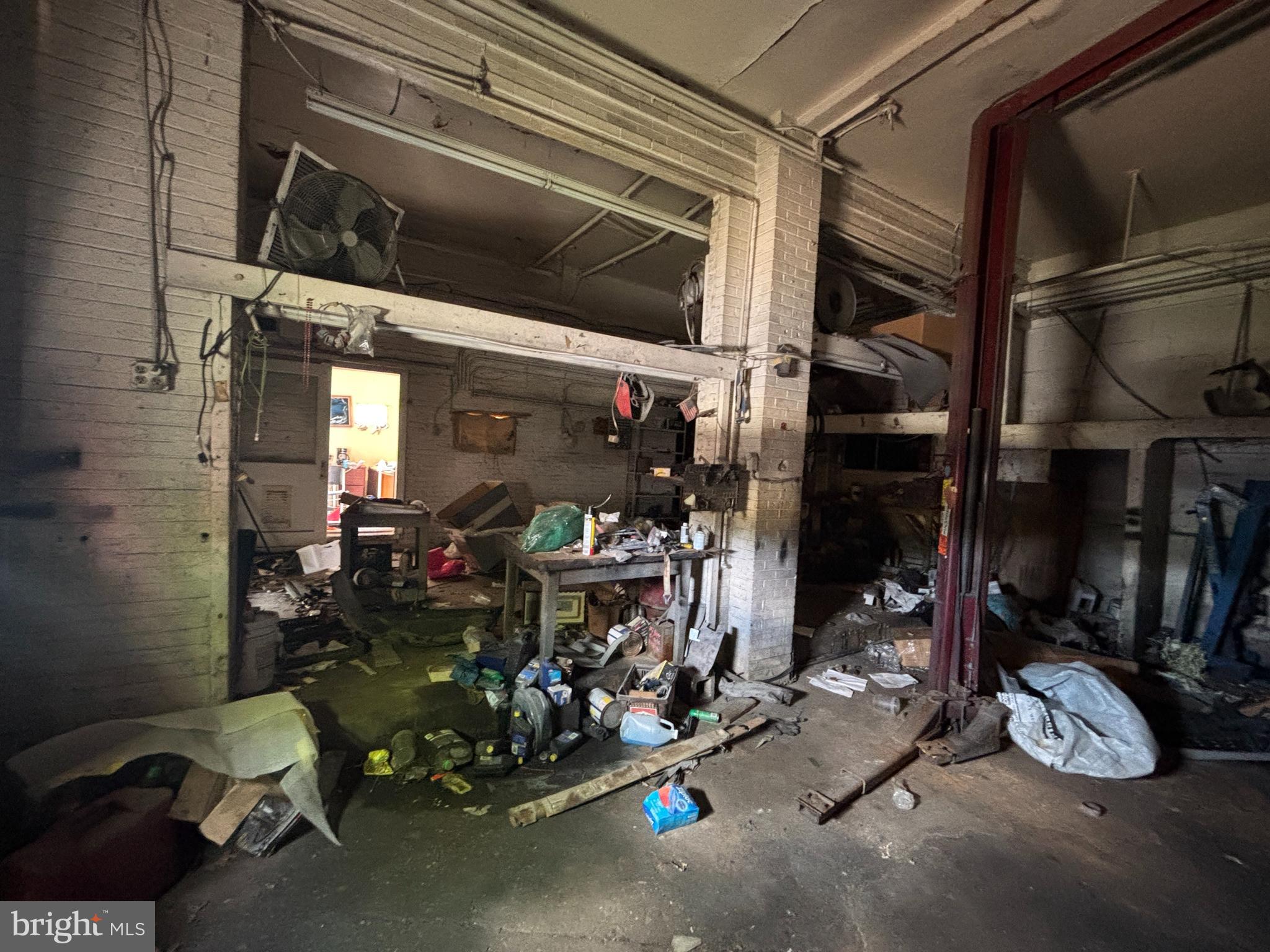 IRVINGTON - Commercial Sale