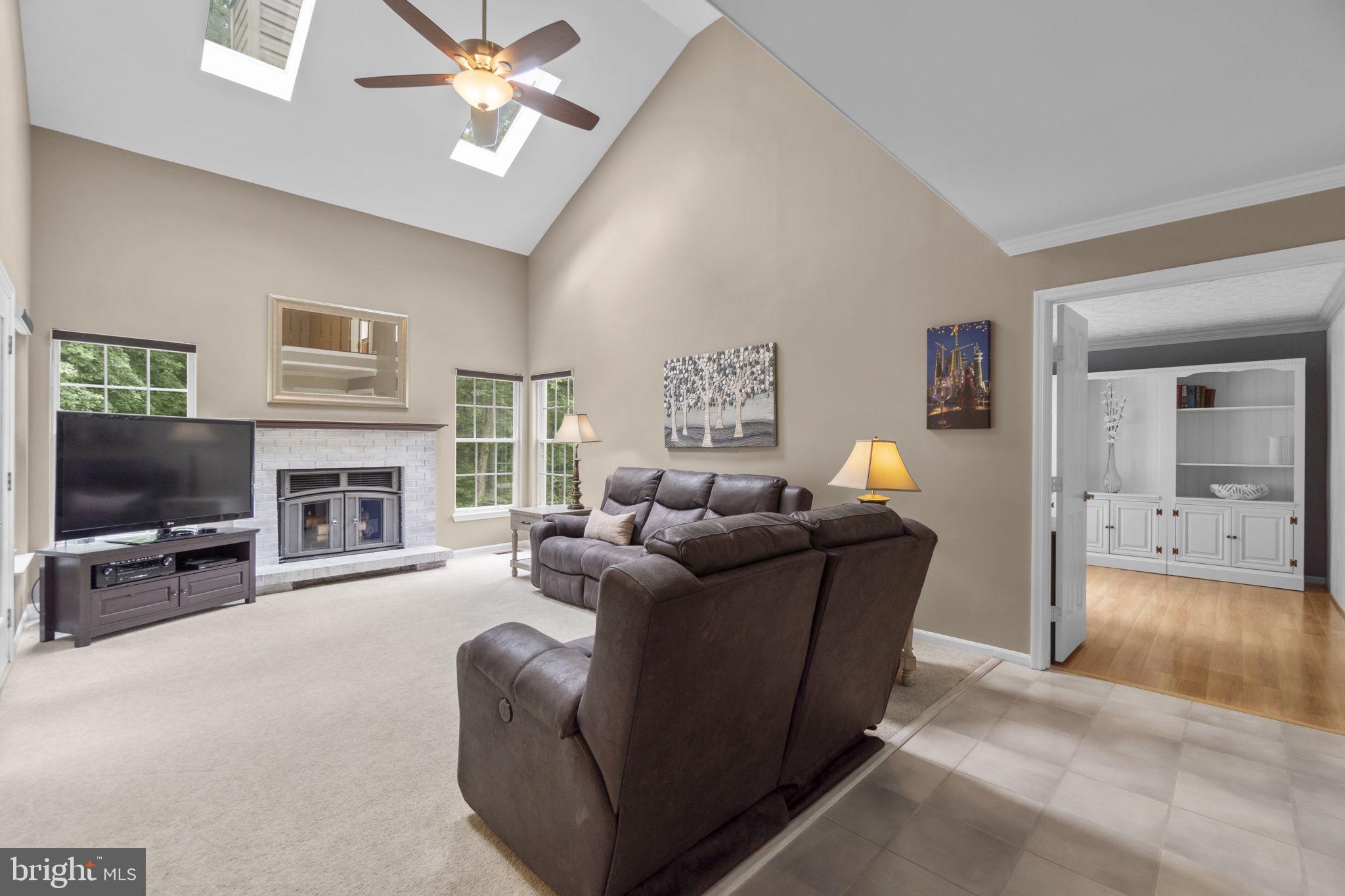 VILLAGE OF HICKORY RIDGE - Residential