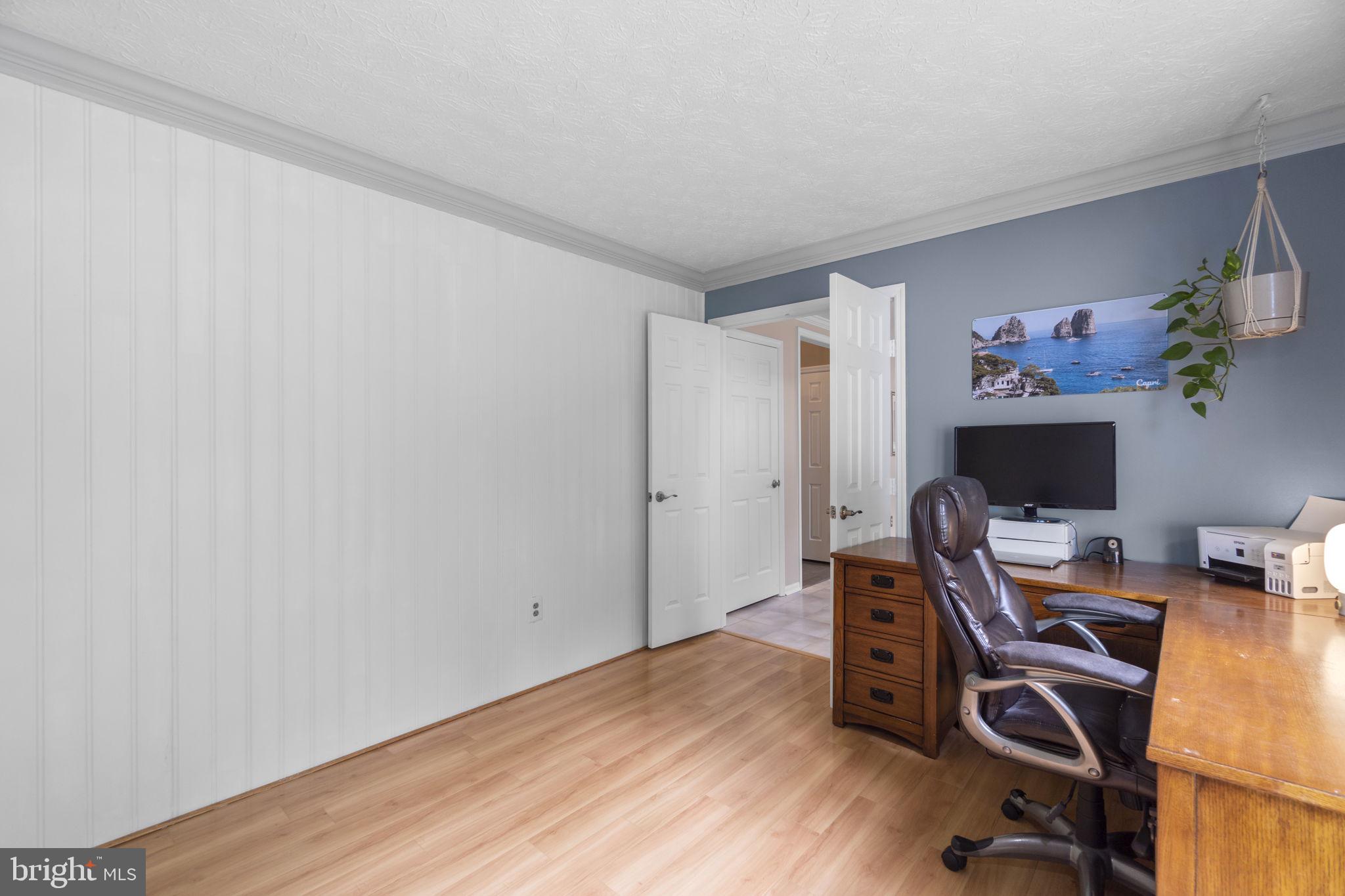 VILLAGE OF HICKORY RIDGE - Residential