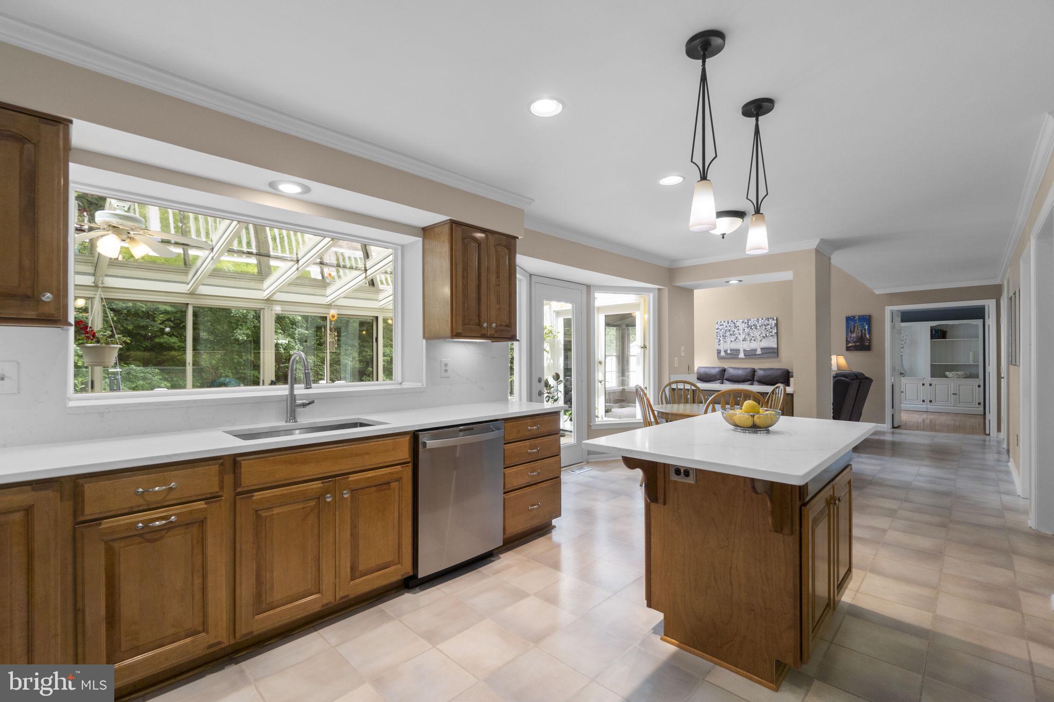 VILLAGE OF HICKORY RIDGE - Residential