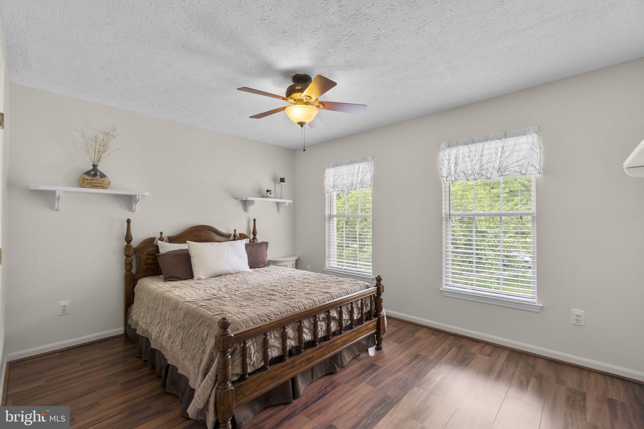 VILLAGE OF HICKORY RIDGE - Residential