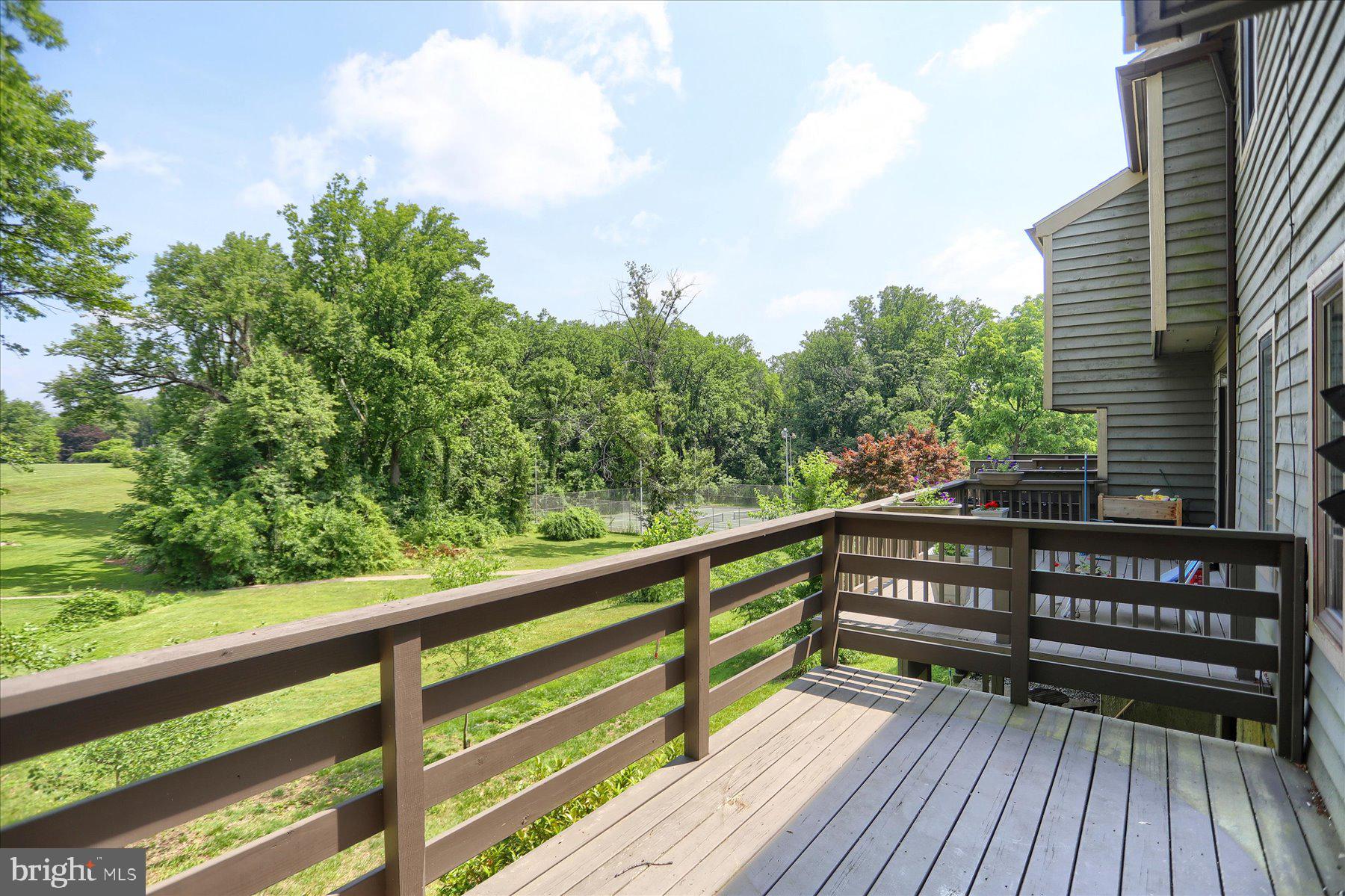 STONEOAKS - Residential