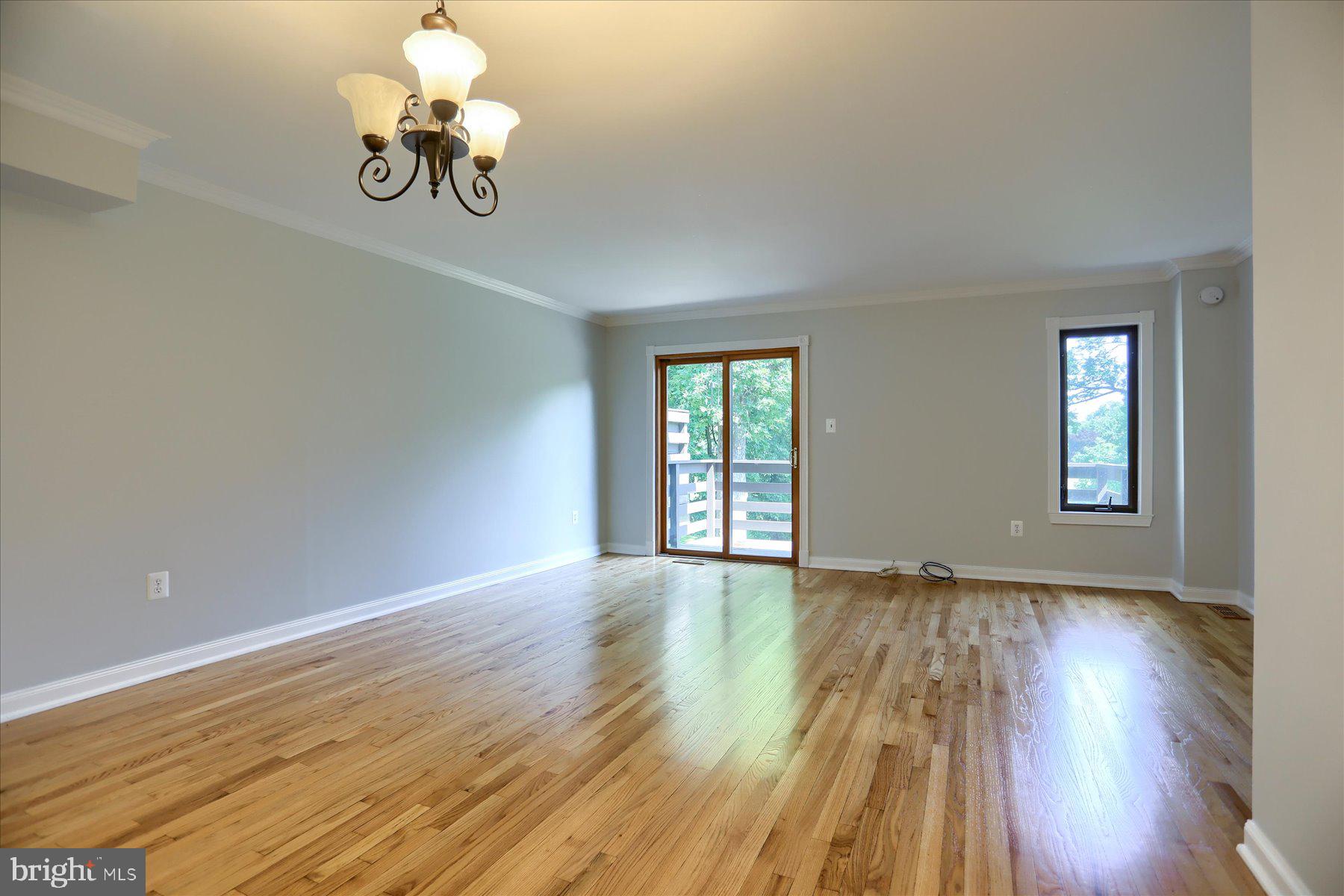 STONEOAKS - Residential