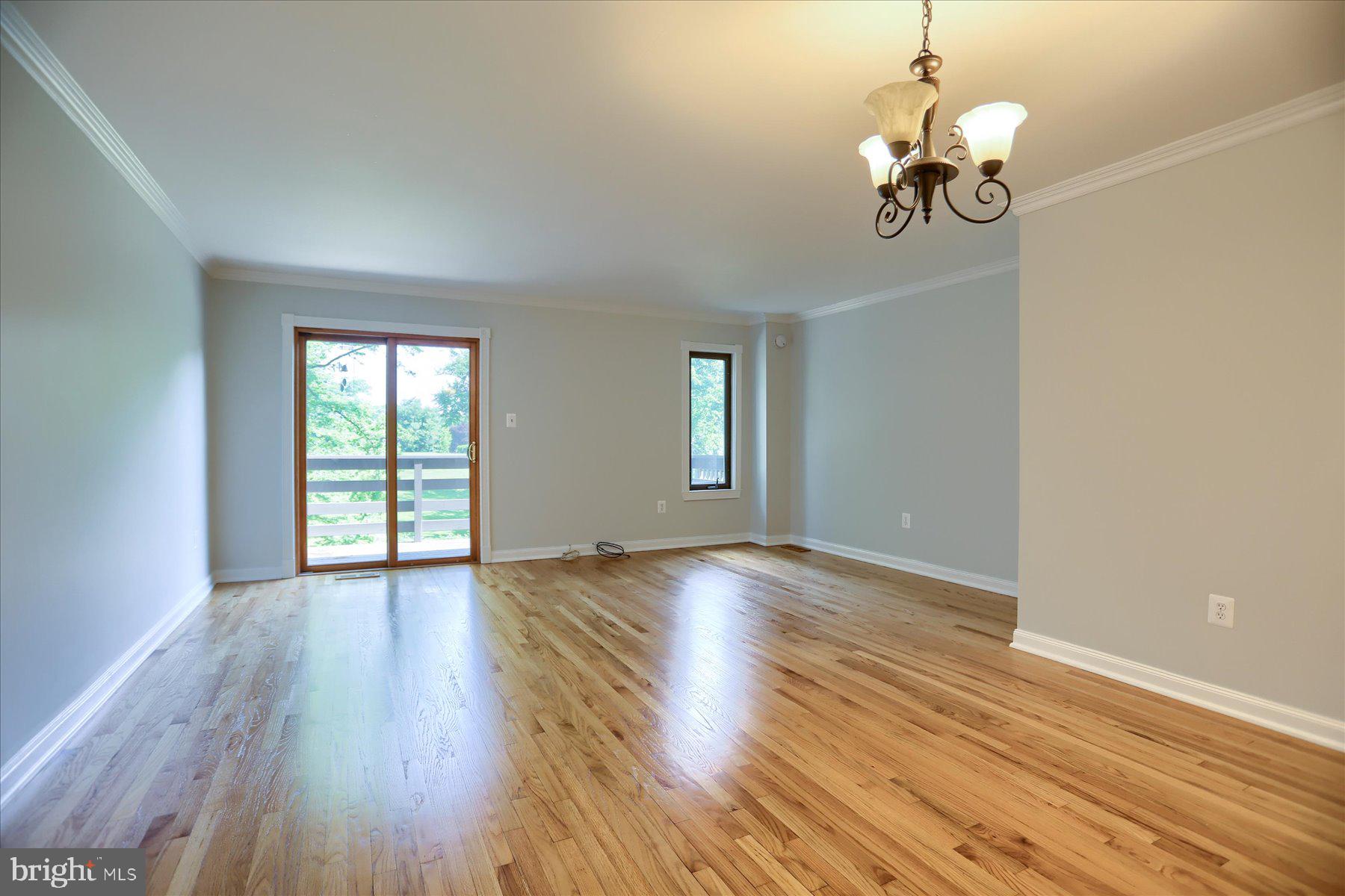 STONEOAKS - Residential