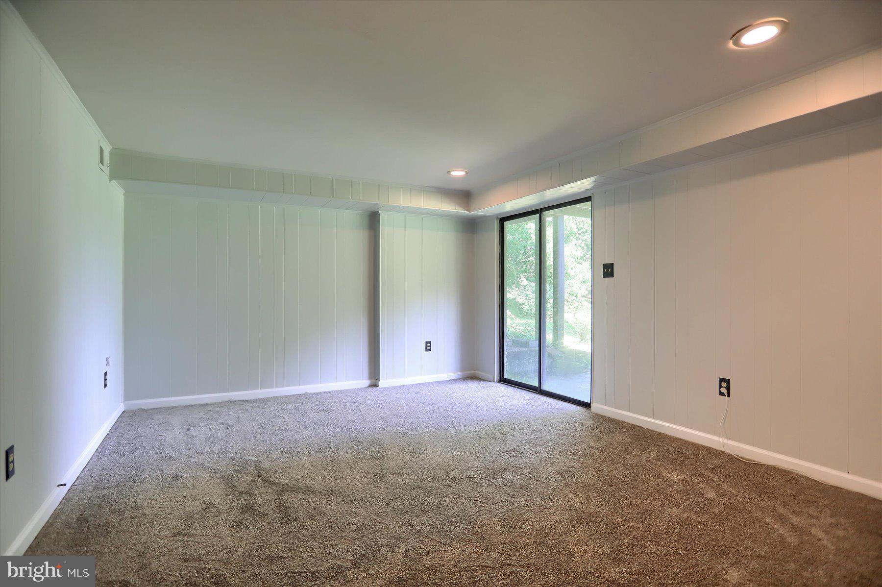 STONEOAKS - Residential