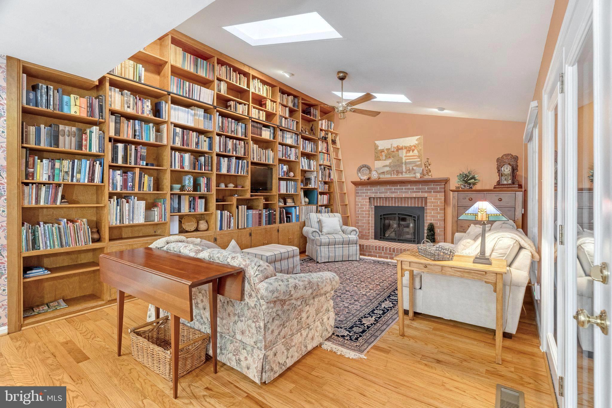 LITTLE ROCKY RUN - Residential