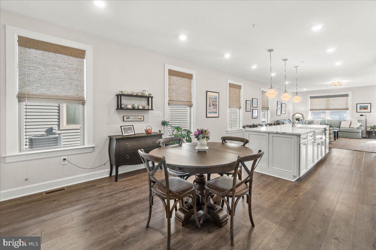 BLOOMFIELDS - Residential