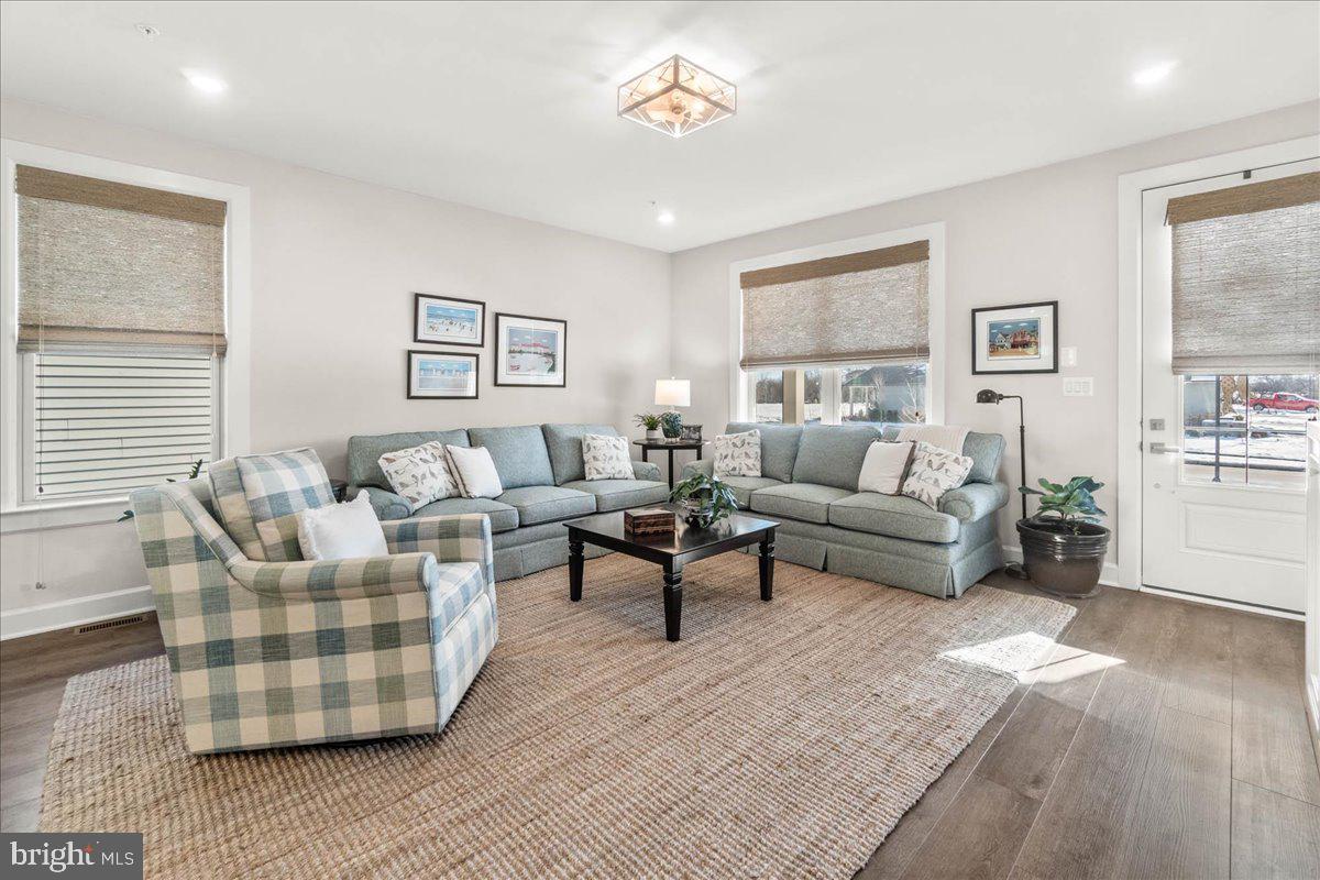 BLOOMFIELDS - Residential