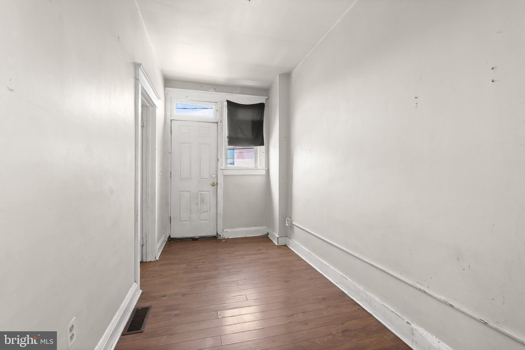 GREEKTOWN - Residential