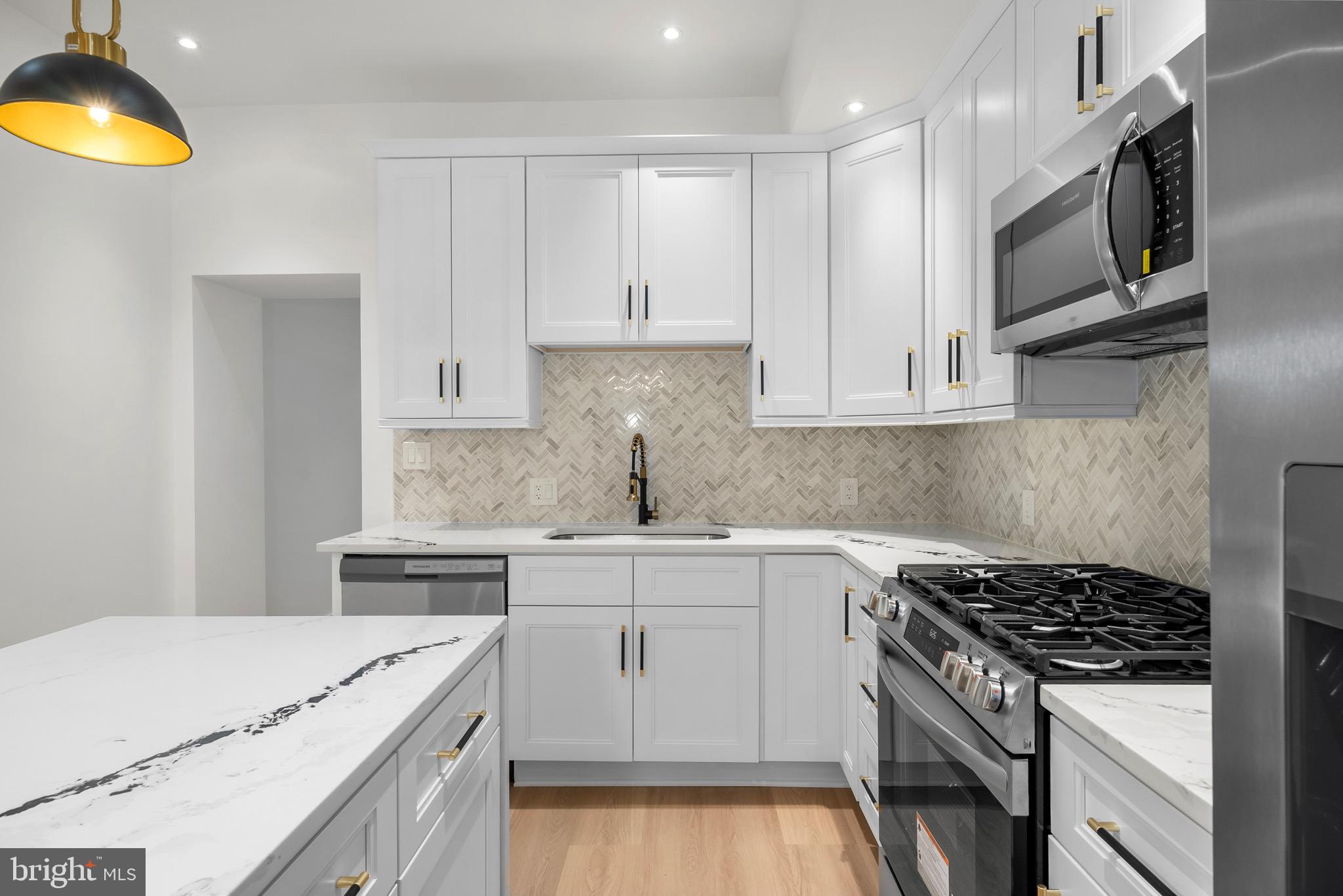 RESERVOIR HILL - Residential