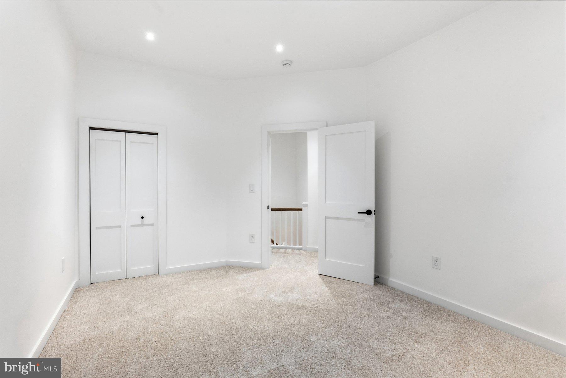RESERVOIR HILL - Residential