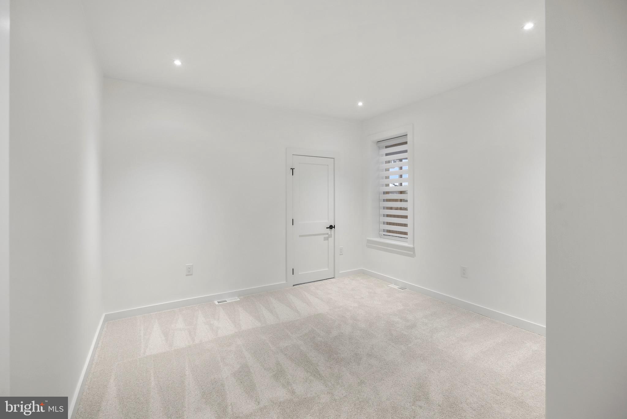 RESERVOIR HILL - Residential
