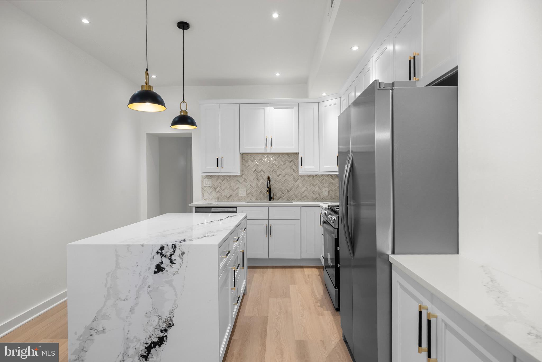 RESERVOIR HILL - Residential