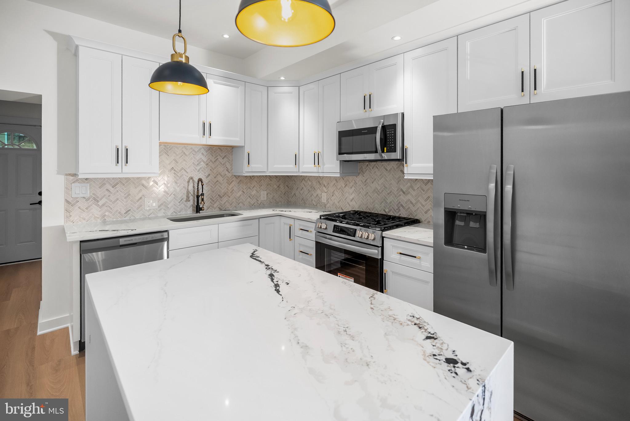 RESERVOIR HILL - Residential