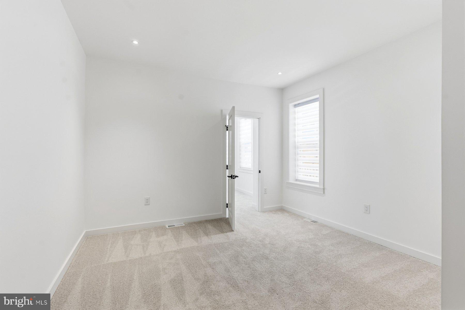 RESERVOIR HILL - Residential