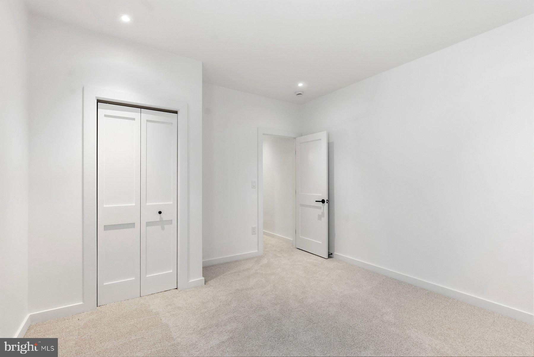 RESERVOIR HILL - Residential