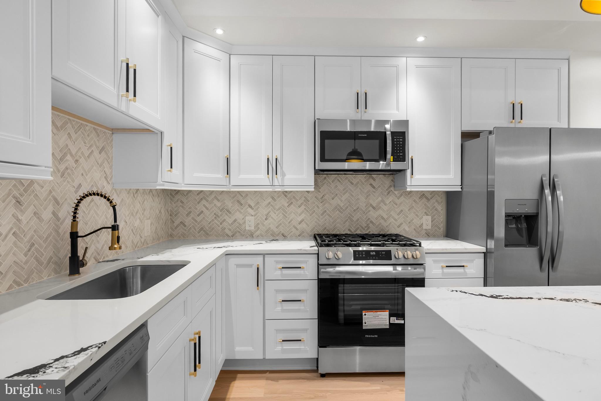 RESERVOIR HILL - Residential