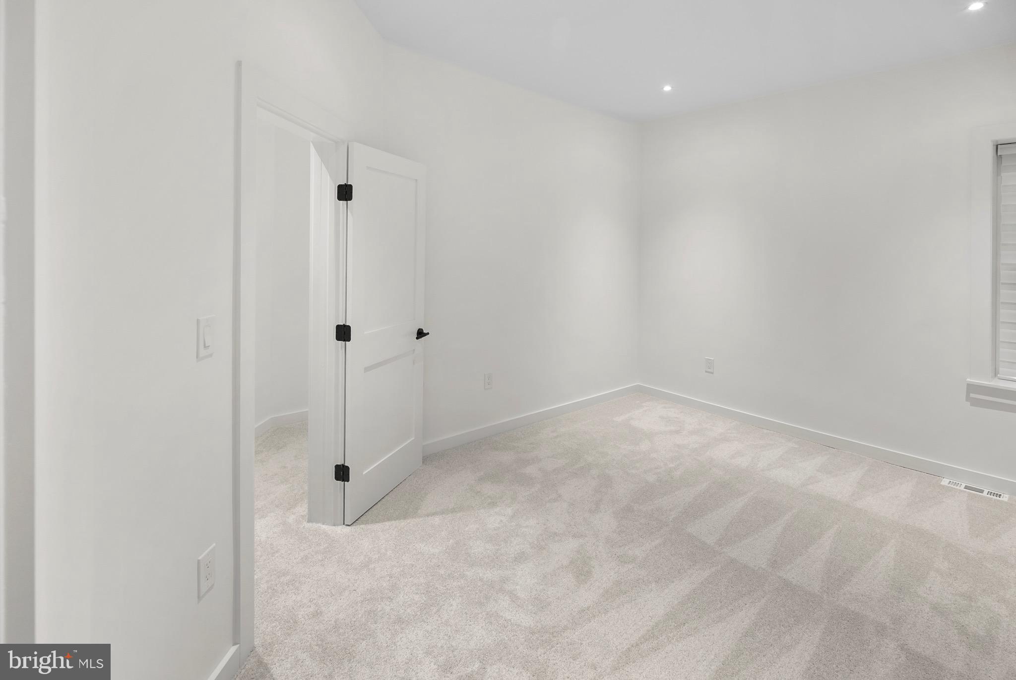 RESERVOIR HILL - Residential