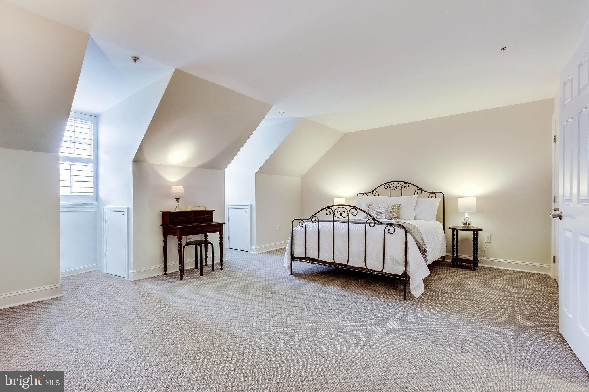 HARBORSIDE - Residential