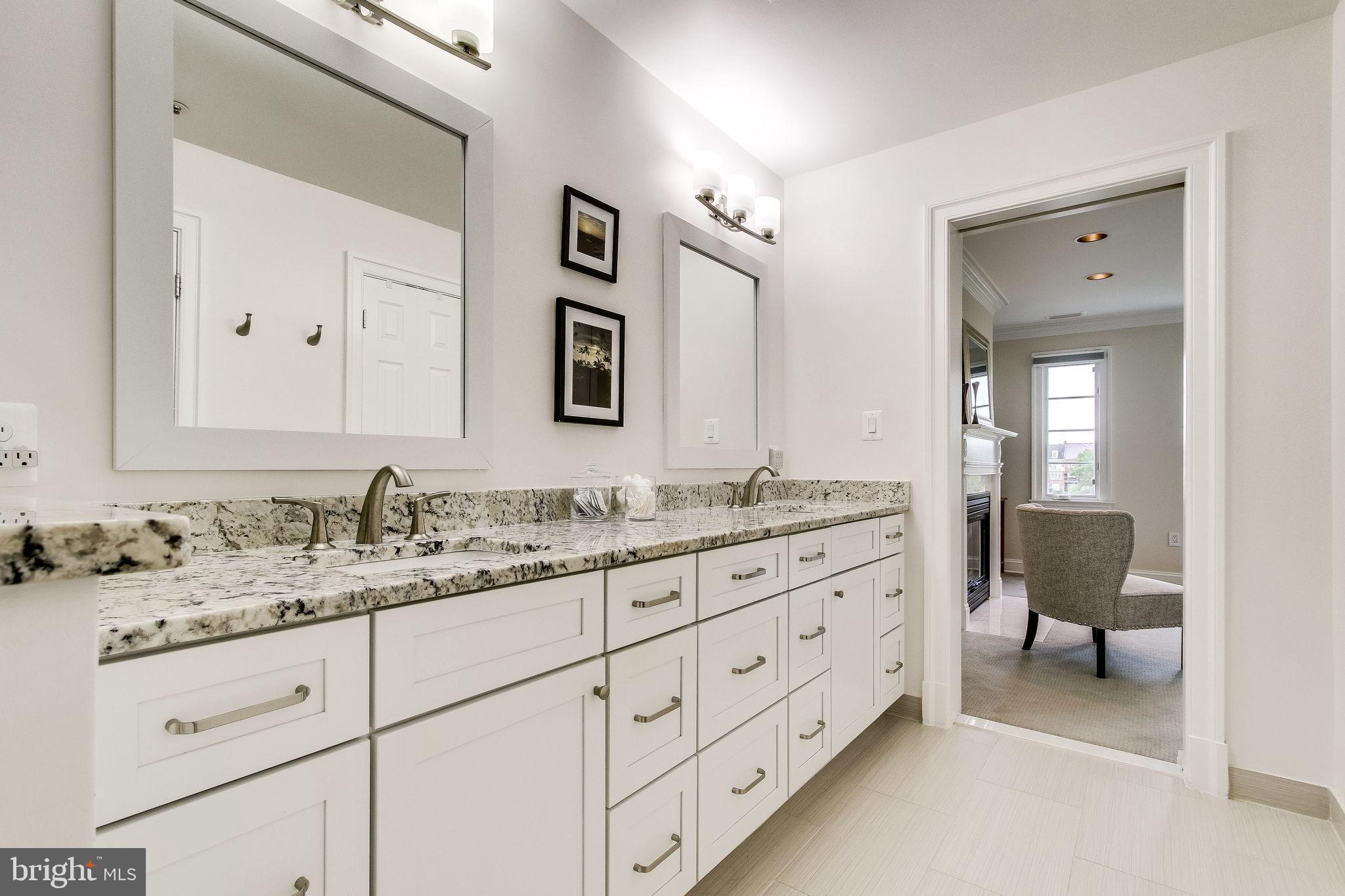 HARBORSIDE - Residential