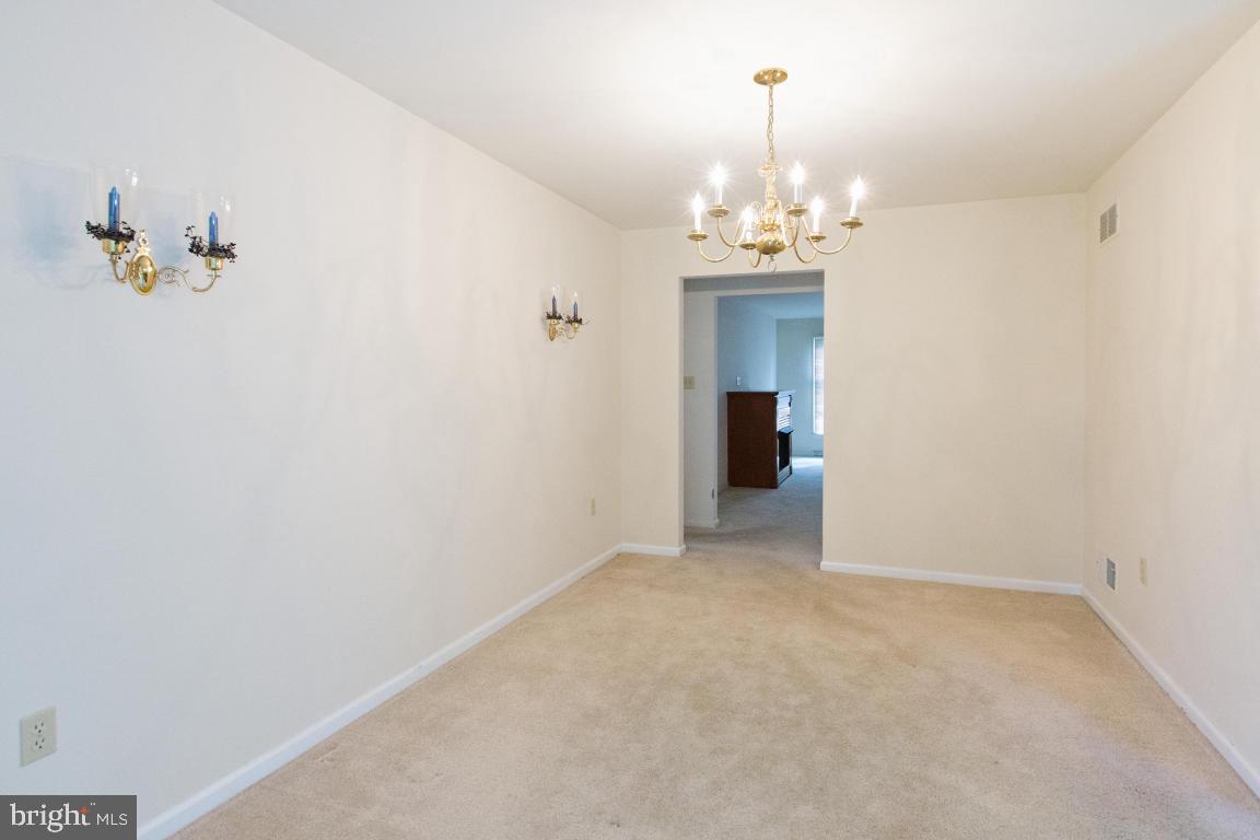 DENVER HEIGHTS - Residential