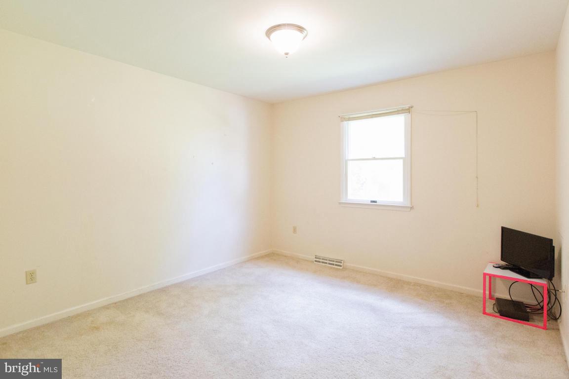 DENVER HEIGHTS - Residential