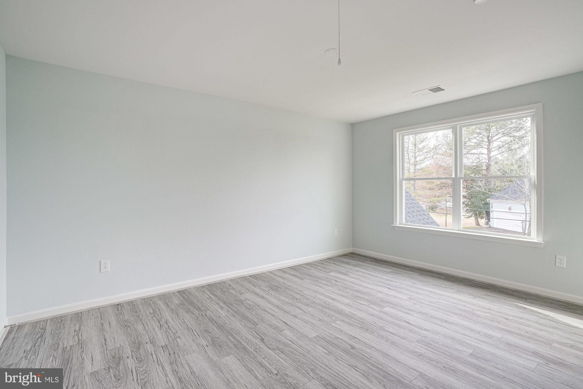 CENTREVILLE - Residential