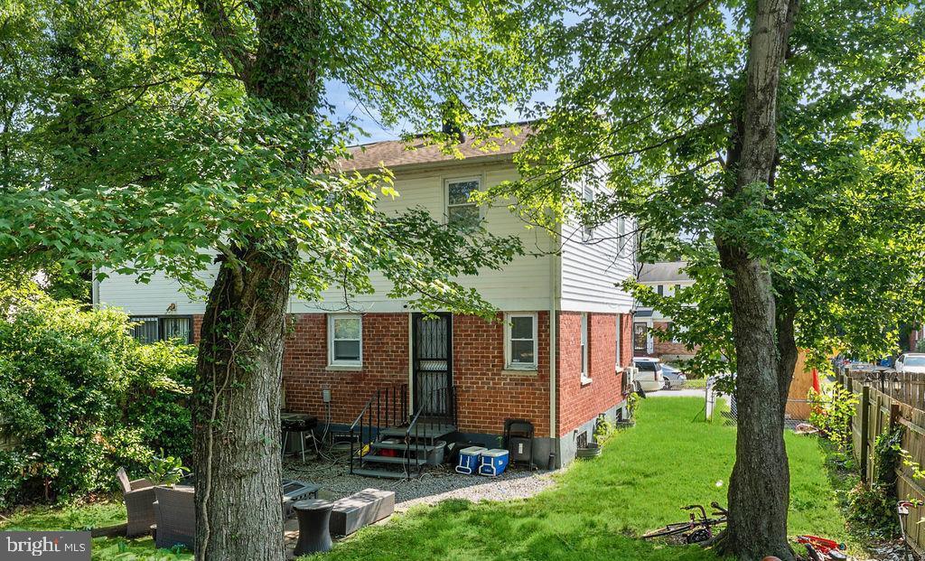 OXON HILL - Residential