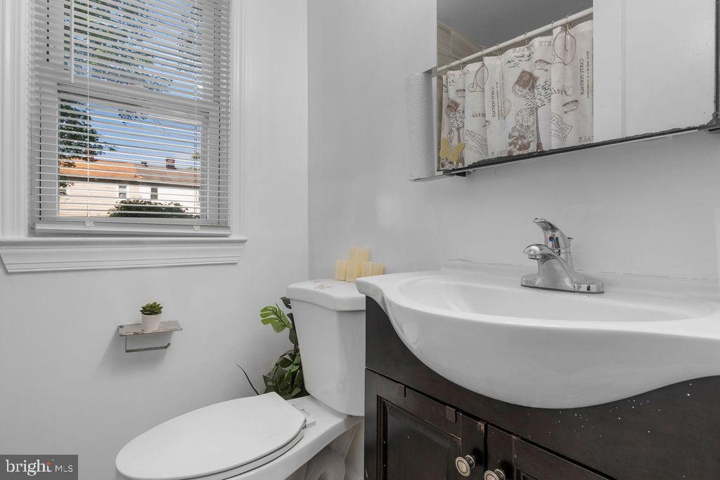 OXON HILL - Residential
